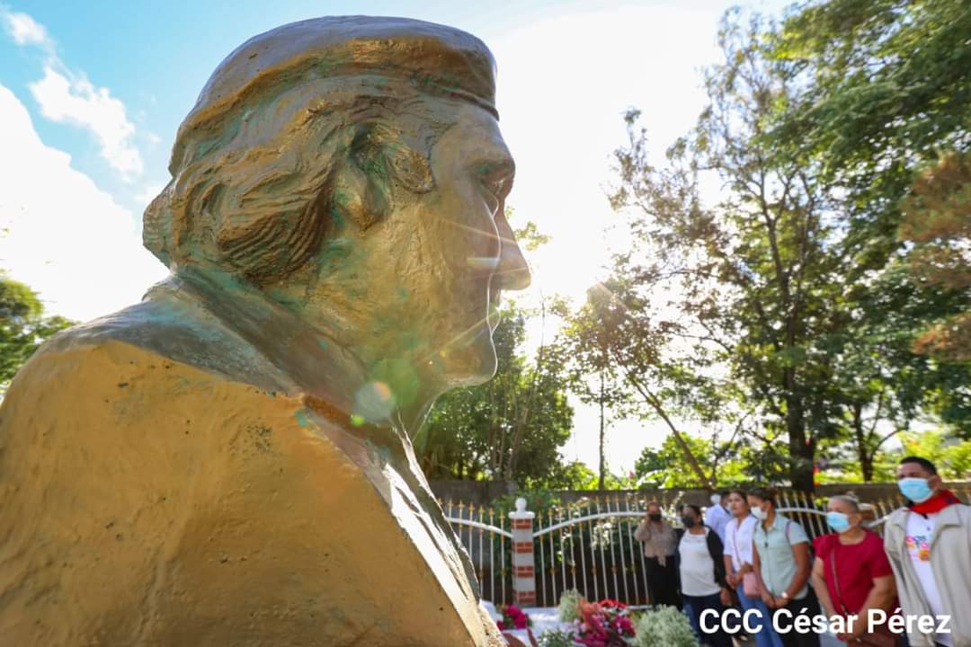 #DiciembreEnPazYVictorias 
Asamblea Nacional, aprobó con votación unánime:
👉 Ley que Declara al Sacerdote y Comandante Guerrillero Gaspar García Laviana.
👉 Héroe Nacional.

Se realizó durante la Sesión Especial celebrada en el municipio de Tola, departamento de Rivas #Nicaragua