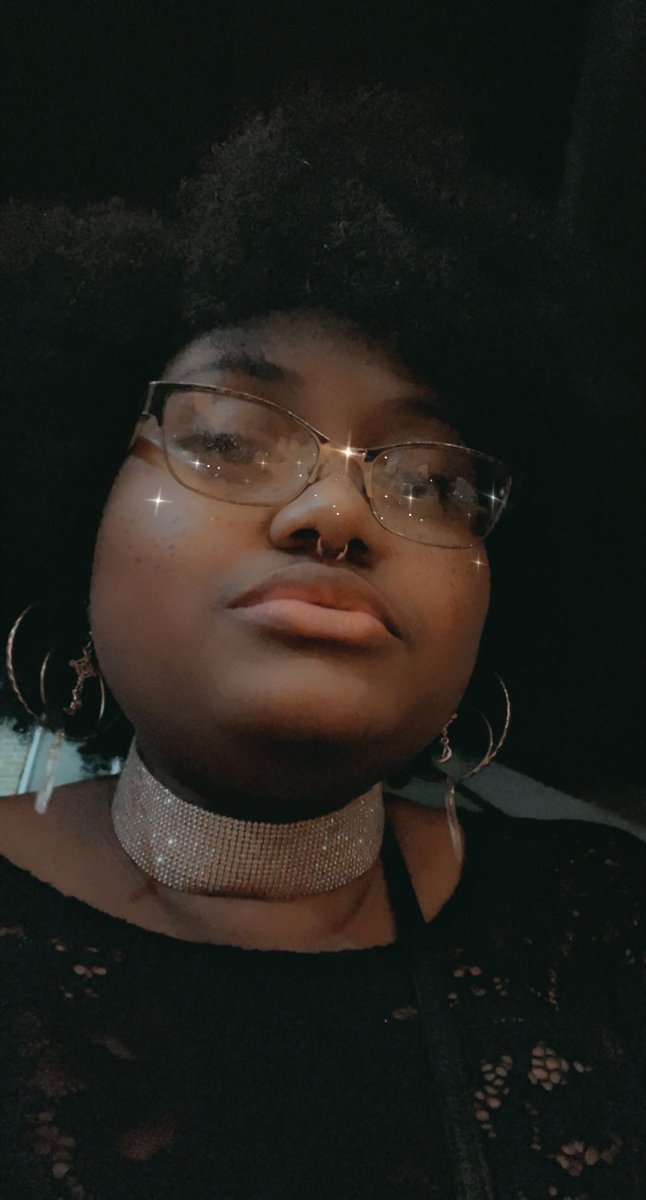 liishyy_'s tweet photo. my social meter is on 0, my grip on reality is tenuous at best, and i am high af. but i’m cute tho https://t.co/57EL3W3pM3