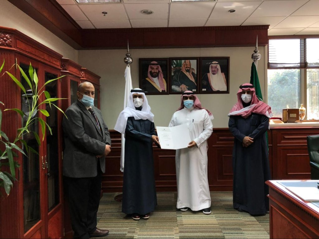 وتم تحكيم المشاريع على مجموعات الاولى

محكمين خارجيين: 
م. عبدالرحمن المهباش
م. عبدالوهاب الدليجان
م. سلمان المشاري
م. عمر القرني 
م. يحيى القحطاني