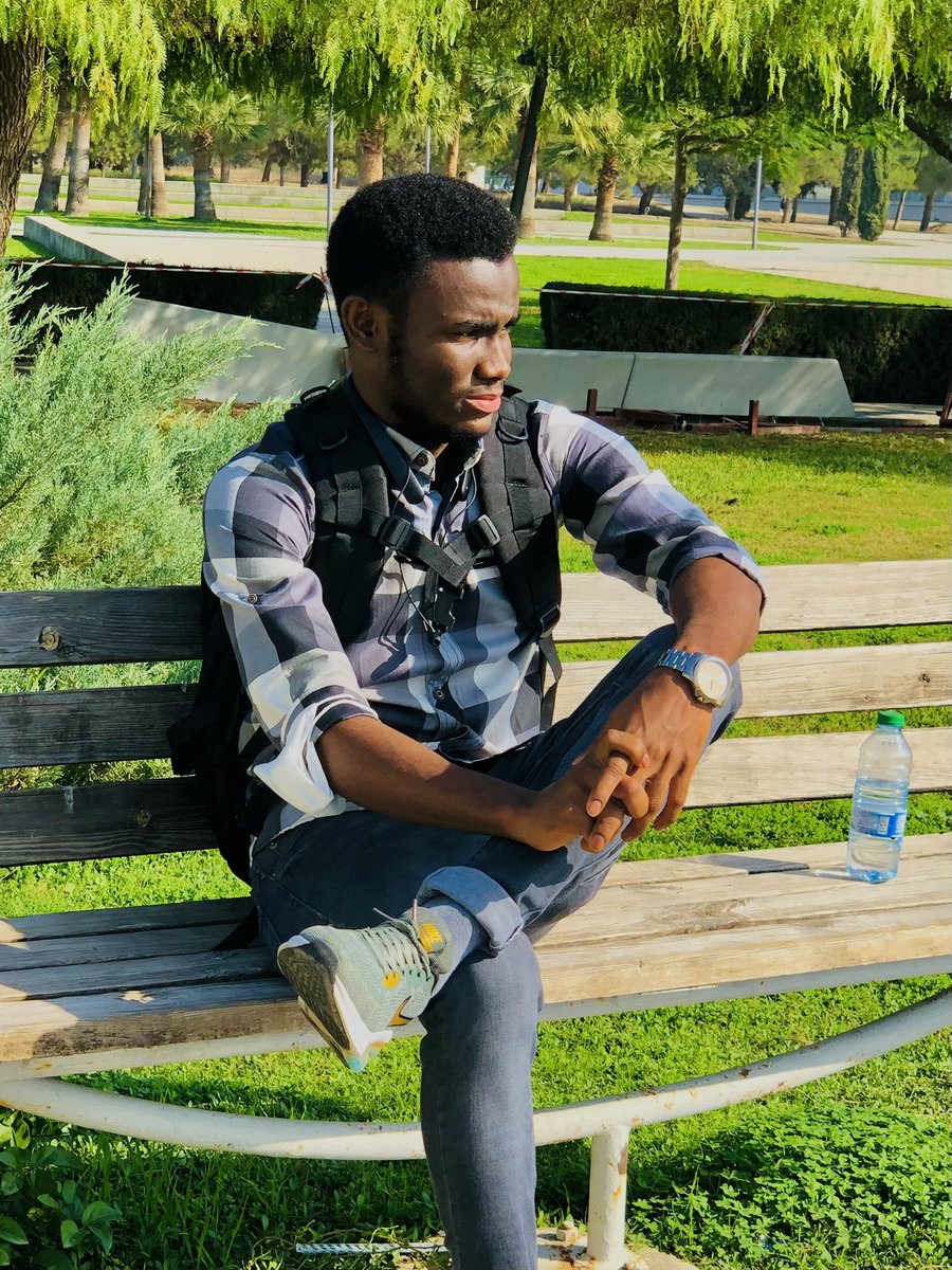 QuireAlfred1's tweet photo. The past it haunted me…
The past it wanted me dead….
The past tormented me….
But the battle was lost 😠 
Cause I’m still here!!!! 
#chasing_knowledge🧠 https://t.co/Ab2h1AJCHo