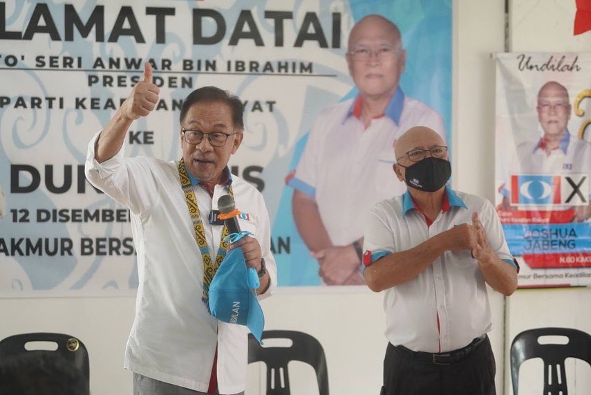 anwaribrahim's tweet photo. Pagi ini di N60 Dun Kakus menonjolkan calon KEADILAN saudara Joshua Jabing @ Joshua Jabeng dan bertemu jentera KEADILAN di sini.
#KEADILAN #Kakus #MakmurBersamaKEADILAN https://t.co/ZP7zLcCLBJ
