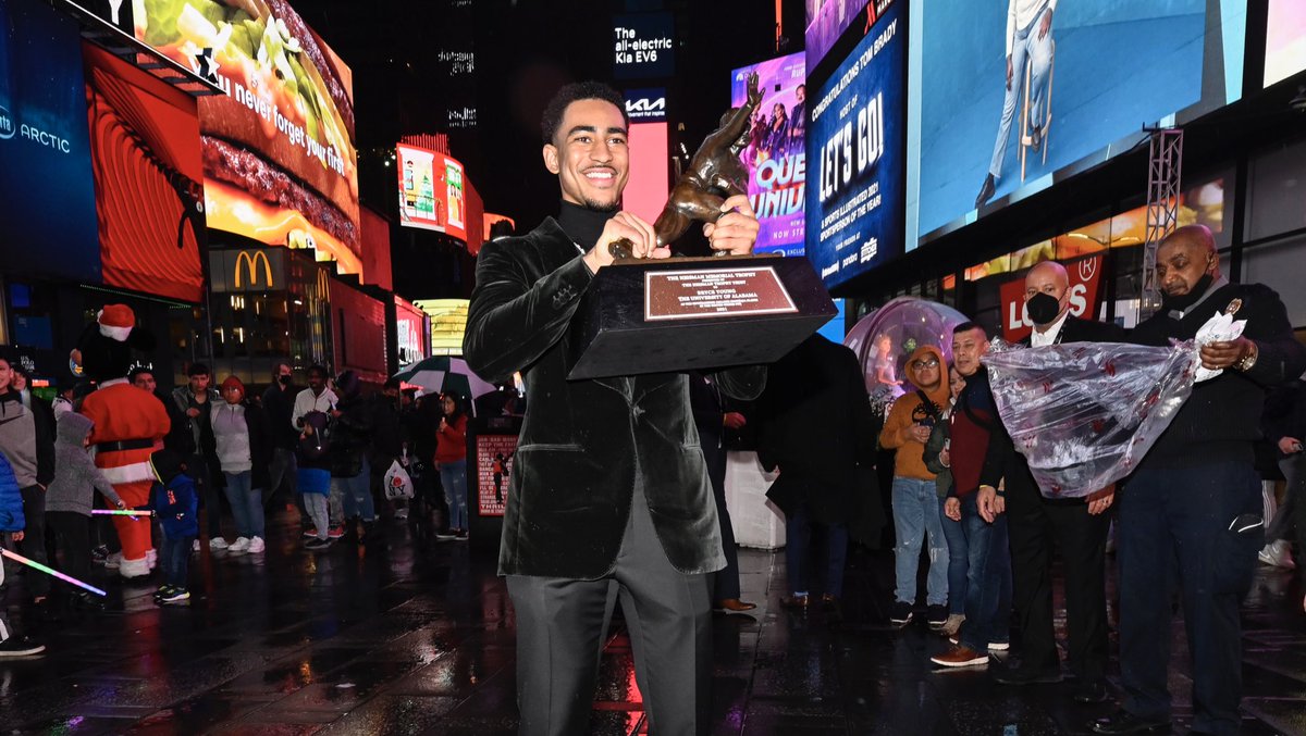 A photo to finish <a href="/_bryce_young/">Bryce Young</a>’s amazing night in NYC.