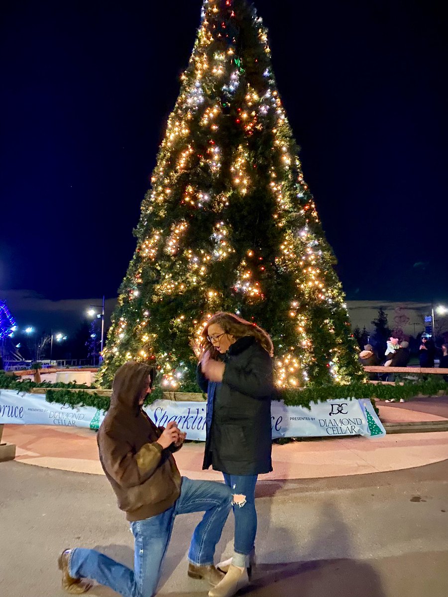 CheyenneHurley8's tweet photo. Forever has a nice ring to it😉💍❤️ https://t.co/unAktChu8l