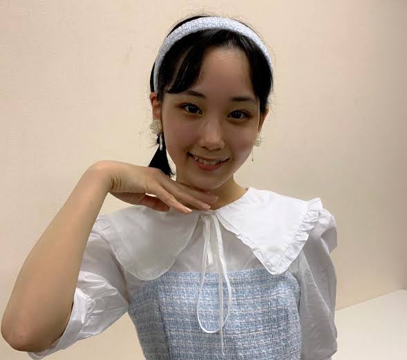 2l9csk_'s tweet photo. 12/12 Juice=Juice チェキ会 2部 江端妃咲
「妃咲ちゃんが考えるvery beautyなポーズ」
実診のvery beautyの格好でブース入ったらすぐ気づいてちょっと飛びながらすごーーいって拍手しながらキラキラおめめで見つめてくれてそこから死亡でした😭😭💞💞会釈してくれたりいっぱいありがとう( ; ＿ ; )♡ https://t.co/4G0FL1xzsL