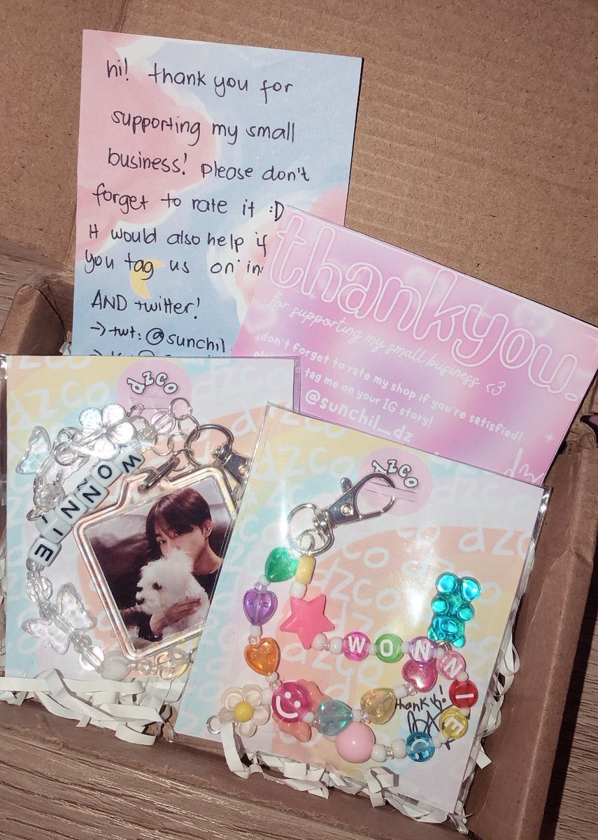 wonieluvcartt's tweet photo. ๊ฐ ๐: @sunchil_dz ๊ฑ
โ my customized keychains finally arrived! thank you so much for the smooth transaction <3 SUPER CUTE NIYA HUHU ๐ฅบ stay safe and god bless ! til our next transaction !!
#dzcokeychains https://t.co/5bnAH78SAp