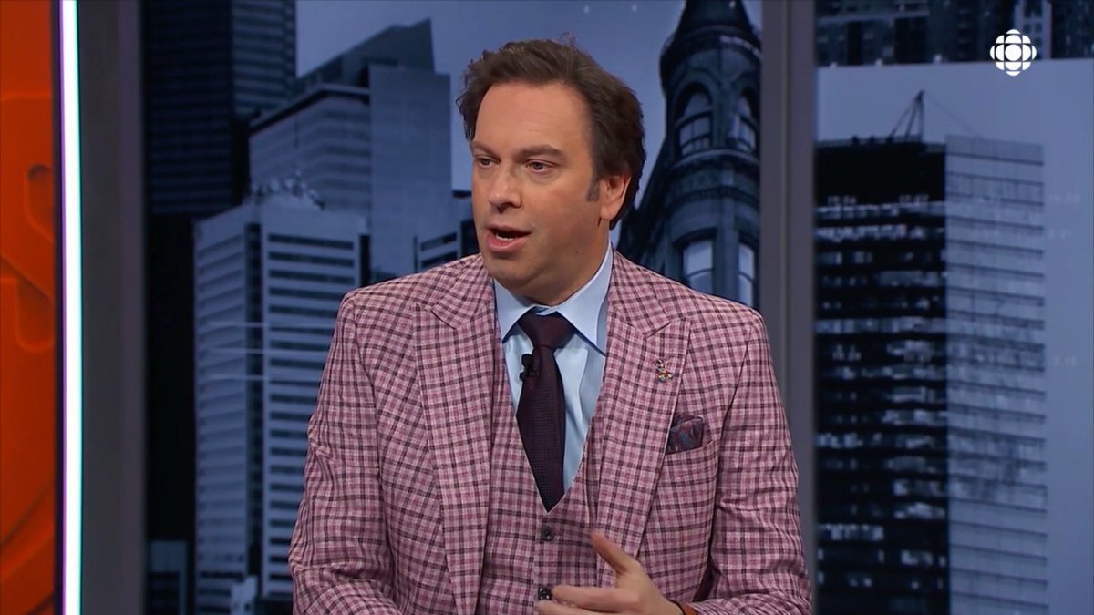 _iceties's tweet image. Oh dear gord. @FriedgeHNIC, why you gotta do this when Deb sets the ball on a tee for you with the wardrobe?!