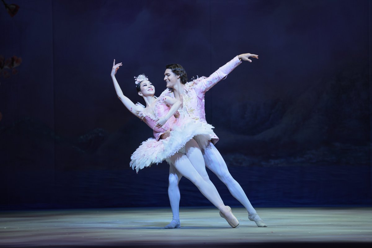 Hong Kong Ballet tweet media