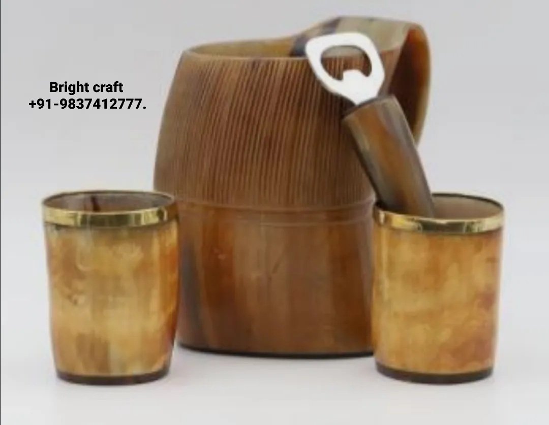 CraftBright's tweet image. Horn tankard with two mini drinking horn cup and bottle opener made by horn.

#brightcraft #horn #vikinghorn #valhalla #skullvikings #Dringkinghorn