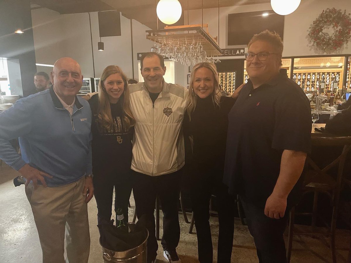 DickieV's tweet image. I am talking @BaylorMBB  17 home games in a row  which is a school record .@BUDREW  Will @NovaMBB  put an end to that steak ?  Find out 3  pm EST  on ABC -