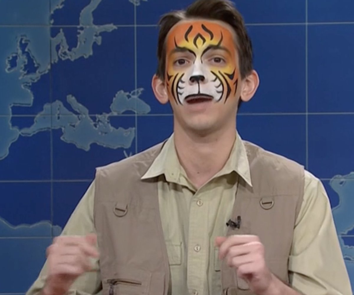 randomp1780's tweet photo. just when we thought he couldn't look anymore like a 12 year old #SNL https://t.co/XMUKMXW9LF