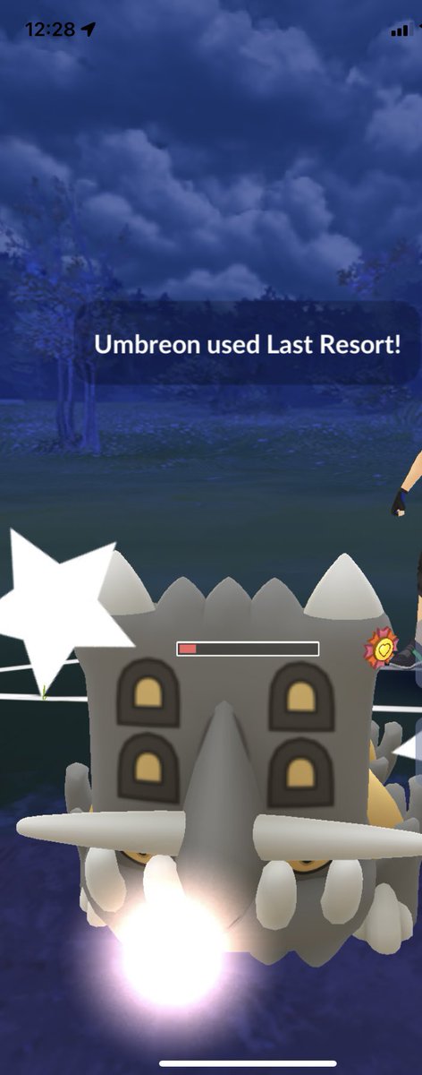 JOHNTHESAVPOGO's tweet image. that awkward moment when your bm doesn’t even ko