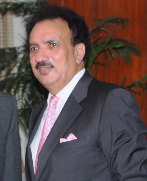 Happy birthday to you Sir Senetor Rehman Malik many many returns of the day 