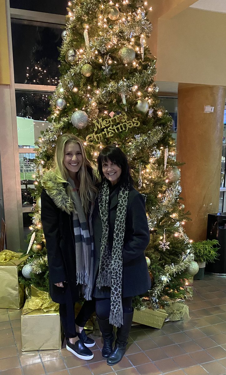 gidget337's tweet photo. Ho Ho Ho from @RemingtonPark https://t.co/aBEWAQ1YhL