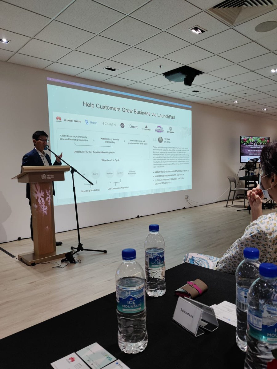 Over the past week, the #MorpheusLabs team attended more than 2 separate #blockchain solution #sharing sessions, presenting:

1️⃣ The #MLSeed platform 🖥
2️⃣ FSI (Financial Service Industry) Sandbox solutions 🏦
3️⃣ HUAWEI CLOUD x #MorpheusLabs #launchpad 🚀

Guess the event 🔽
