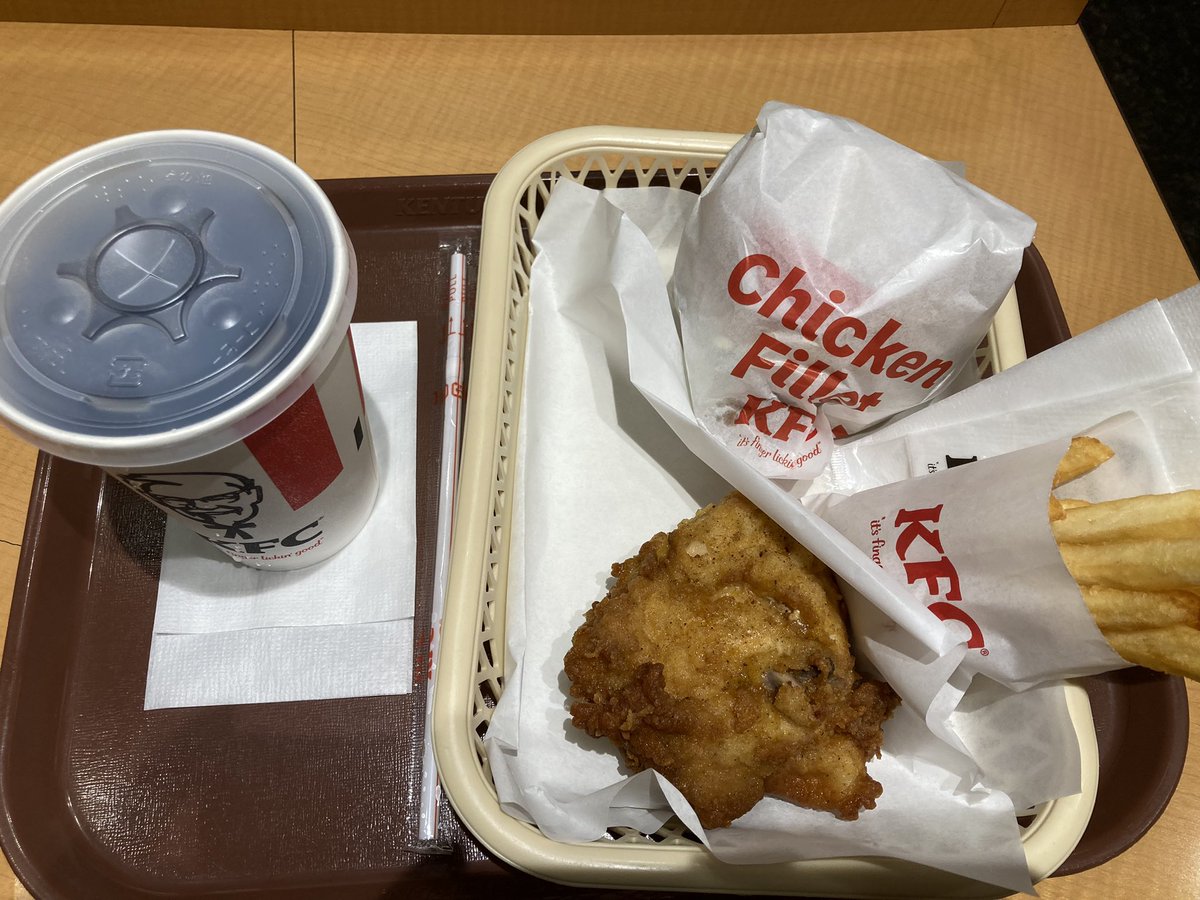 激痩せセット

鶏肉は太りません

炭酸は脂流せます

ジャガイモは野菜です

抜け目なし。

#とらみ本気のダイエット日記