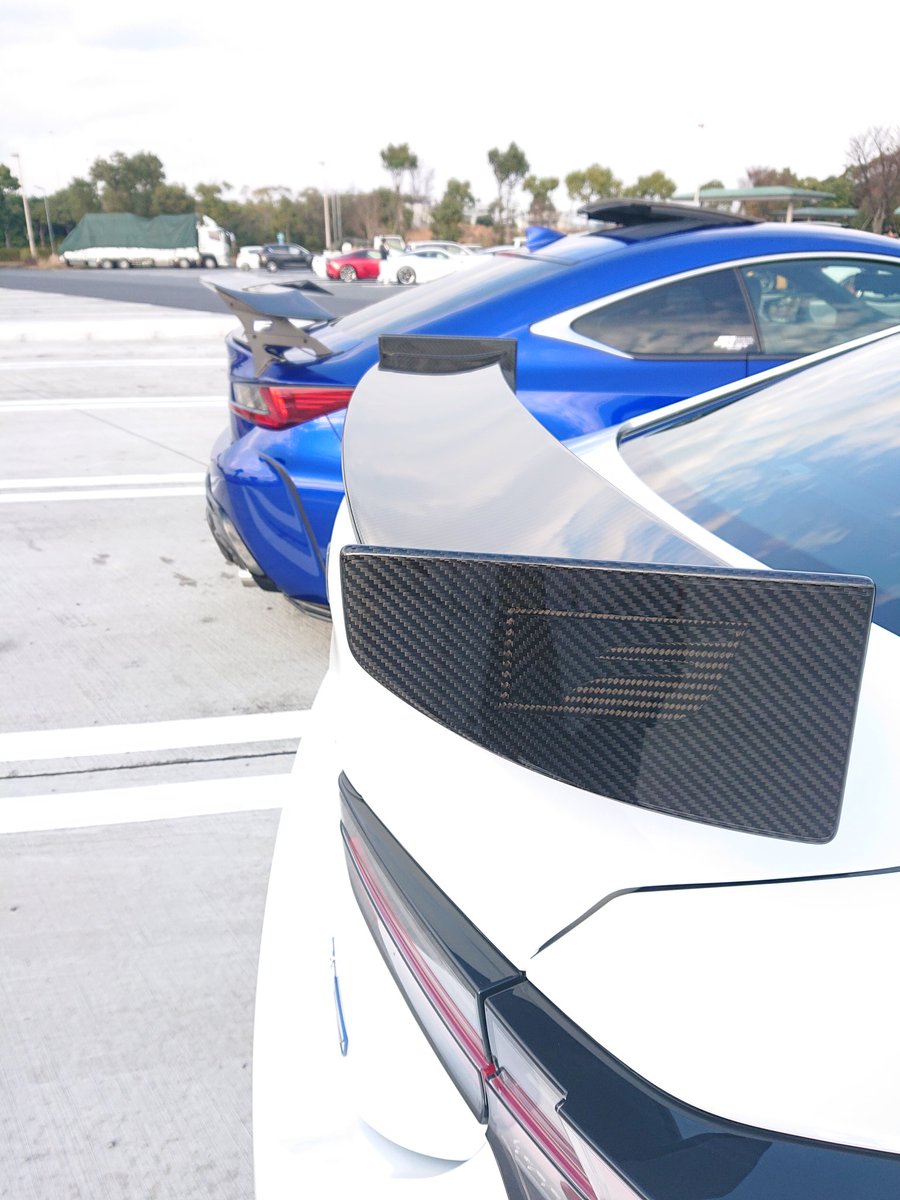 8mDpDH5gPT0l8kA's tweet photo. LEXUS RCFPP🐼
&
LEXUS RCF 💙
GTウイングコラボ😁😆😎👍
#lexus
#lexusrcfpp🐼
#lexusrcf💙 https://t.co/iNrCm5q5Jz