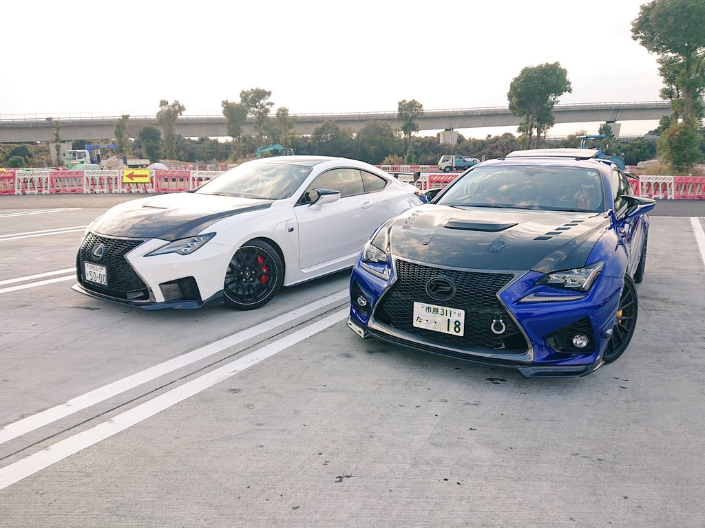 8mDpDH5gPT0l8kA's tweet photo. LEXUS RCFPP🐼
&
LEXUS RCF 💙
GTウイングコラボ😁😆😎👍
#lexus
#lexusrcfpp🐼
#lexusrcf💙 https://t.co/iNrCm5q5Jz