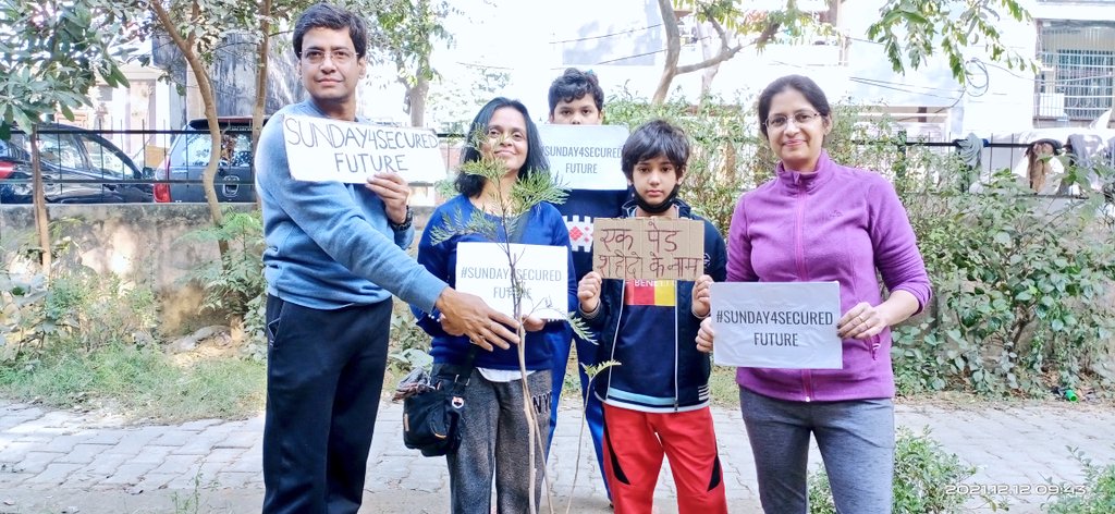 AaravSeth🇮🇳 (@aaravseth_) on Twitter photo To honour the martydom of CDS,
#BipinRawatSir, his wife & 11 other soldiers,<a href="/_WeRiseTogether/">WeRiseTogether</a> team planted trees🌳 that will be symbolic to their great lives.
#Sunday4SecuredFuture
<a href="/DefenceMinIndia/">रक्षा मंत्री कार्यालय/ RMO India</a>
<a href="/Anupam_Sharmaa/">AnupamSharma</a> @AnupamaPande2 <a href="/AtulPandey0009/">Atul Pandey</a> <a href="/KambojAnanya/">Ananya Kamboj 🇮🇳🇨🇦</a> <a href="/AdityaDubey2003/">Aditya Dubey</a> To honour the martydom of CDS,
#BipinRawatSir, his wife & 11 other soldiers,<a href="/_WeRiseTogether/">WeRiseTogether</a> team planted trees🌳 that will be symbolic to their great lives.
#Sunday4SecuredFuture
<a href="/DefenceMinIndia/">रक्षा मंत्री कार्यालय/ RMO India</a>
<a href="/Anupam_Sharmaa/">AnupamSharma</a> @AnupamaPande2 <a href="/AtulPandey0009/">Atul Pandey</a> <a href="/KambojAnanya/">Ananya Kamboj 🇮🇳🇨🇦</a> <a href="/AdityaDubey2003/">Aditya Dubey</a>