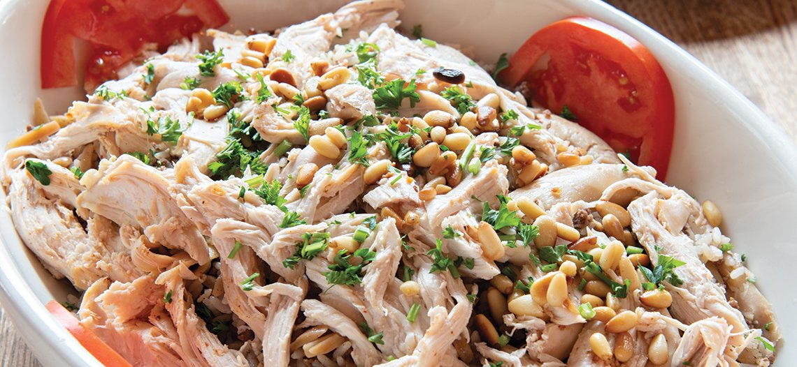 For many, the holidays are about connecting with family traditions, and cooking is one of the most enjoyable ways to connect, no matter where you’re from or which holidays you celebrate. To keep the season merry, we’re presenting a few recipes from

mvmag.net/?p=65656