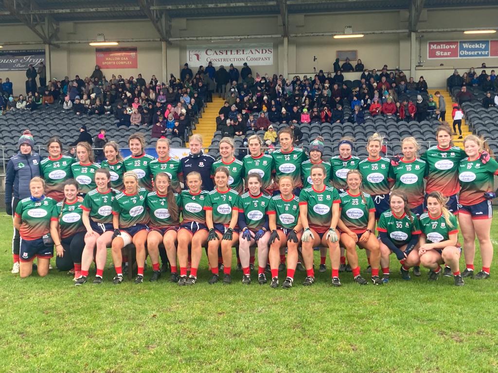 CkStreaming's tweet photo. Throw in between @MullinahoneLGFA and @MKLGaelsLGFA in the @MunsterLGFA Junior Final takes place in the next few minutes. Watch exclusively live on our YouTube channel. https://t.co/5wpHKrIB1X https://t.co/dxsHXwbJWH