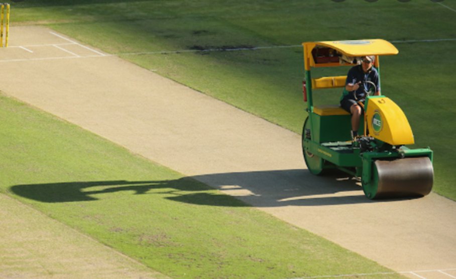 andy_abdulwasay's tweet photo. Drop in pitches to be introduced in Pakistan domestic cricket for the very first time, 1 in Karachi and 1 in Lahore, Costs of 2 drop in pitches will be 37 crores!
#psl7draft #DropInPitches https://t.co/cg9ugBjyKz