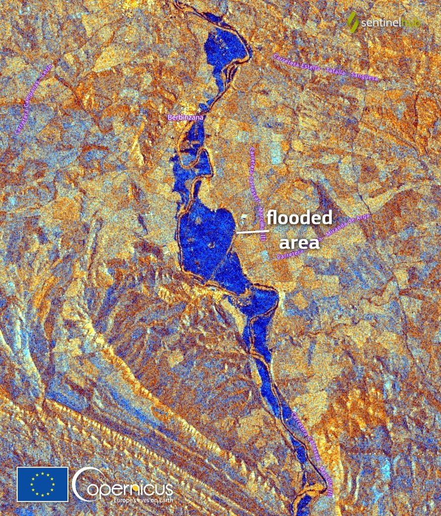 mitecogob's tweet photo. 🛰️El satélite @CopernicusEU nos deja estas impactantes imágenes de las #crecidasEbroDiciembre 

La @CH_Ebro solicitó la activación del servicio @CopernicusEMS para el seguimiento del episodio extraordinario de crecida 

Prima la precaución en las zonas afectadas https://t.co/RfnAcnKoKe