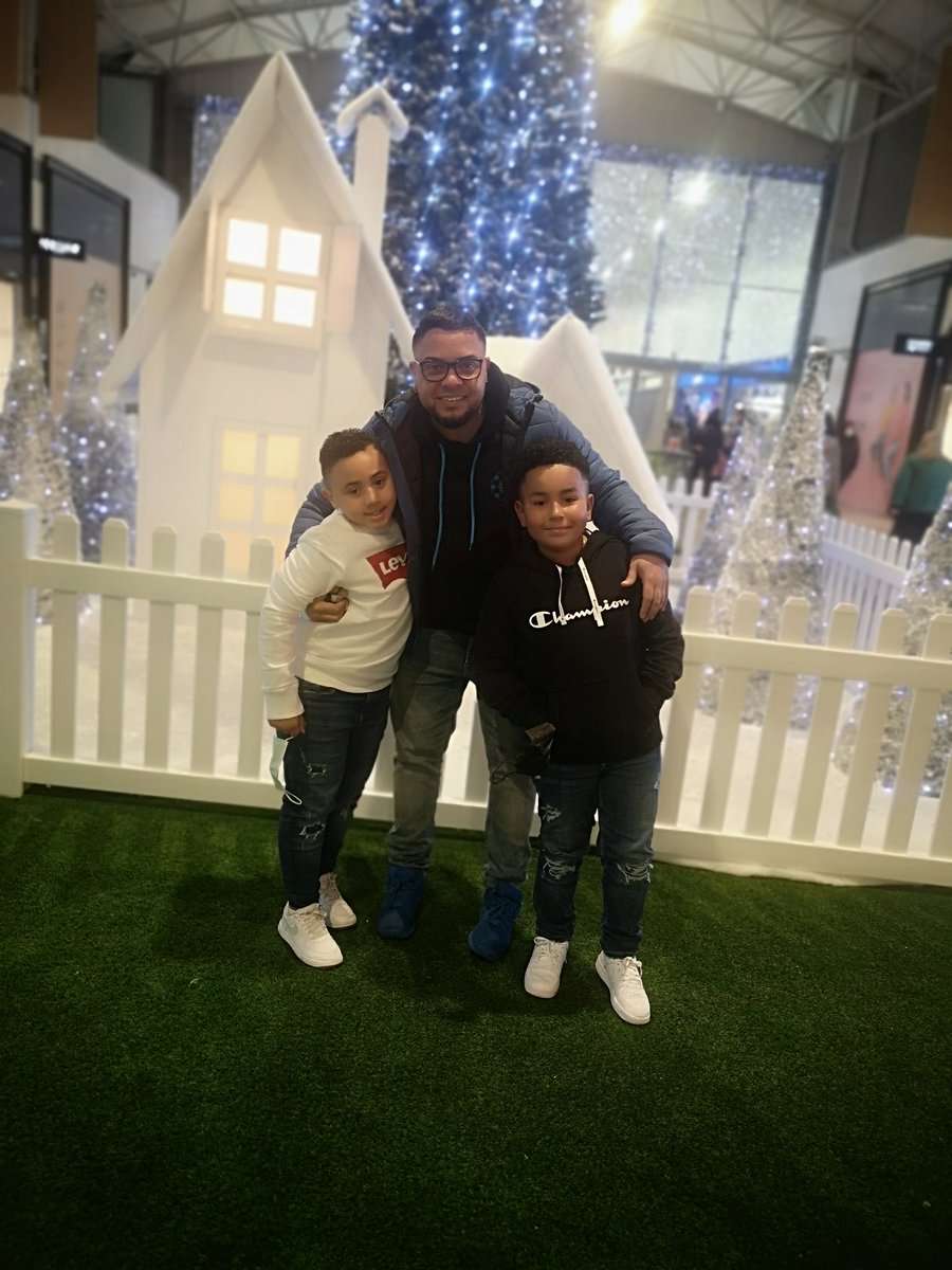 SoloWelling's tweet photo. #Navidad2021 https://t.co/ZmQievy67H