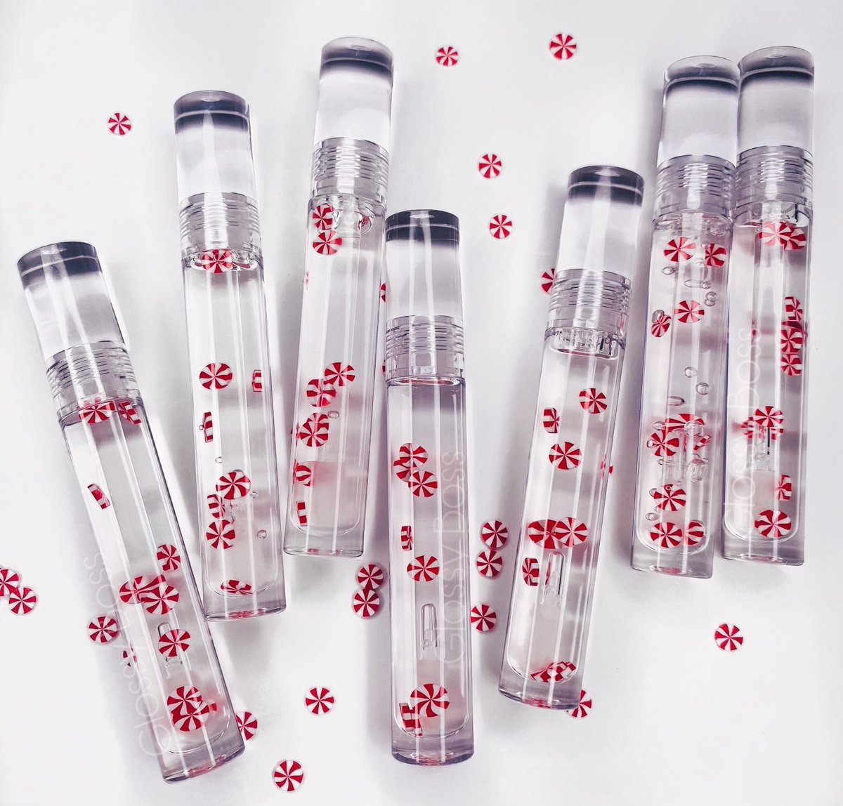 GlossyBoss_'s tweet photo. Need a peppermint lip gloss refresher 🌱🌬 Peppermint Pattie🥶❄️ will help replenish your lips with a cooling effect, while locking in moisture for the ultimate look. 😍
#smallbusinessowner #BlackOwnedBusinesses #entrepreneurlife #christmastime 
https://t.co/L1nzFx7mTH https://t.co/0QH1Wl8Cgk