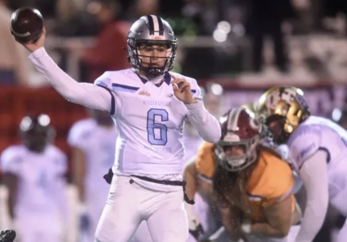 3 Farragut Admirals Seniors (Dawson Moore, Aiden Smith, Corey Walker) were on the winning team Saturday Night as the Knoxville All-Stars topped the East TN All-Stars 20-13 in the Rivalry Showcase at Oak Ridge ⚓️🏈 
Photo of Dawson Moore by Caitie McMekin of ⁦<a href="/prepxtra/">PrepXtra</a>⁩
