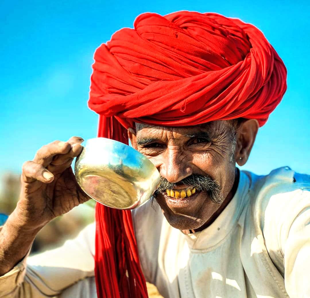 सुण पटेलण❤️...या हक़ीक़त बहुत ‌पुरानी है🙃
मीठी चावड़ी तो😘..म्हारा दिल की राजधानी है😋
#पहले_pic_भेजते_थे_अब_तो_बस_पी_लेते_है😋
💜#अनपढ़_प्रेमी🖤
@Vr3035 <a href="/Indauliyavinnu/">Vinu Chaudhary💎🌹🌹🌺</a> @Dishu_26H <a href="/tina_nagar/">Tina Nagar</a> <a href="/PoojaGo33057821/">Pooja Goswami....</a>