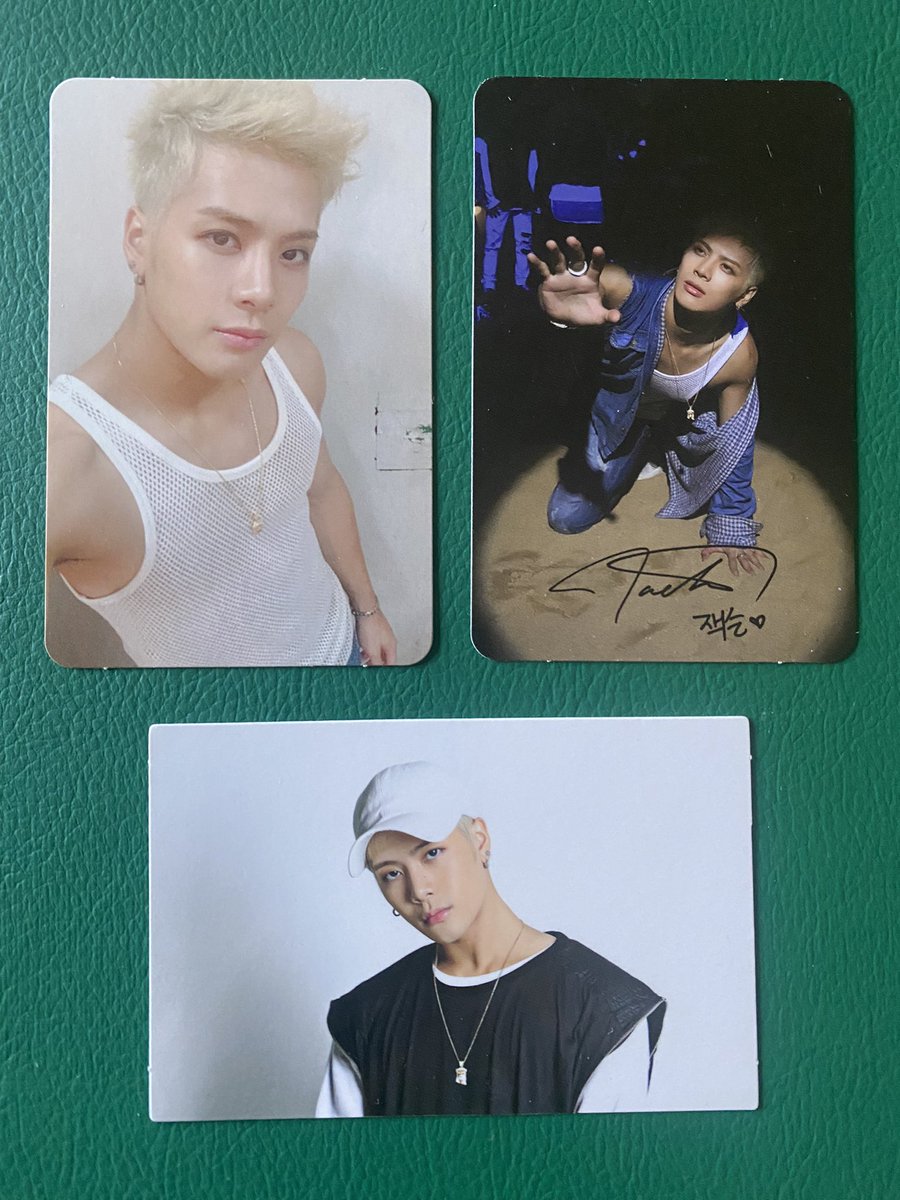 ForSale_Got7's tweet photo. WTS/LFB:

Jackson Photocards

✅ Got It 
✅ Got Love
✅ Identify
✅ Just Right
✅ Fly: Departure
✅ Turbulence (Set)
✅ Arrival (Set)

Price list - 4th pic

Pls read 📌 tweet before transacting.

Pls RT @GOT7MarketPH @ForAhgasesPH @AhgaseMarketPH 

🏷 Jackson Photocards WTS LFB https://t.co/Avxx8u9x2d