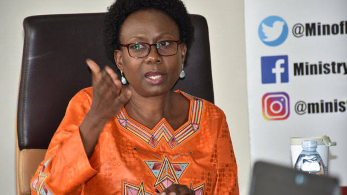DailyMonitor's tweet photo. QUOTE: “We do not want any lockdowns. Lockdowns have caused a lot of suffering to our people. Omicron or no Omicron, we shall open in January,” Health Minister Jane Ruth Aceng.
#MonitorUpdates https://t.co/KXPoP29Wa4