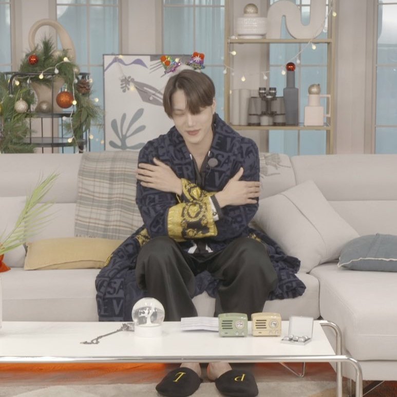 RoverforKAI's tweet photo. Proud of you kim jongin ❤ #카이버블 #종이니에게 #카이 https://t.co/4iCoYEVHYg