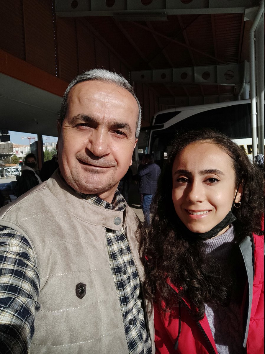 CumaBULUT79 (@cbulut79) on Twitter photo Bize yol gözüktü...
O zaman yolculuk başlasın...
Küçük Prensesimiz ve ben... 
Hayırlı yolculuklar olması dileğiyle...
Mutlu pazarlar...
🇹🇷🎉🖐️🎉🧿🎉🖐️🎉🇹🇷
Cuma BULUT
Sınıf Öğretmeni
15 Temmuz Şehitleri İlkokulu Bize yol gözüktü...
O zaman yolculuk başlasın...
Küçük Prensesimiz ve ben... 
Hayırlı yolculuklar olması dileğiyle...
Mutlu pazarlar...
🇹🇷🎉🖐️🎉🧿🎉🖐️🎉🇹🇷
Cuma BULUT
Sınıf Öğretmeni
15 Temmuz Şehitleri İlkokulu