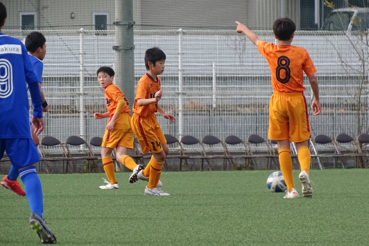 soluz2020's tweet photo. 12/12(日)
今日は #ACアスミ さんと練習試合をさせていただきました。
ACアスミの選手、スタッフの皆様ありがとうございました。
来週は代表決定トーナメント1回戦で
#CapFC さんと試合です。
勝てるよう練習から全力で頑張ります!
#志木 #朝霞 #新座 #和光 #北朝霞 #朝霞台
#FCソルース埼玉 https://t.co/Qy009ads5k