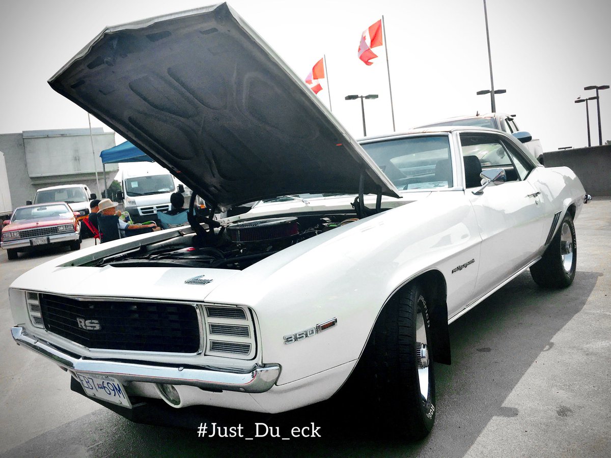 urduecksalesguy's tweet photo. ➡️ Old Muscle or New❓

“Muscle Shoals, muscle cars
Earning our straps underneath these ⭐️’s”

⚡️⚡️ #NametheClassicCar  ⚡️⚡️ #Just_Du_eck
 
@LeeBrice @vividcloudofwat @GEARBOX33 @shabangrs @cpskins44 @ren_119 @MediSpa_LaBella 

#AmericanNights
#LeeBrice #Vancouver #VancouverBC https://t.co/rj11OZdRen