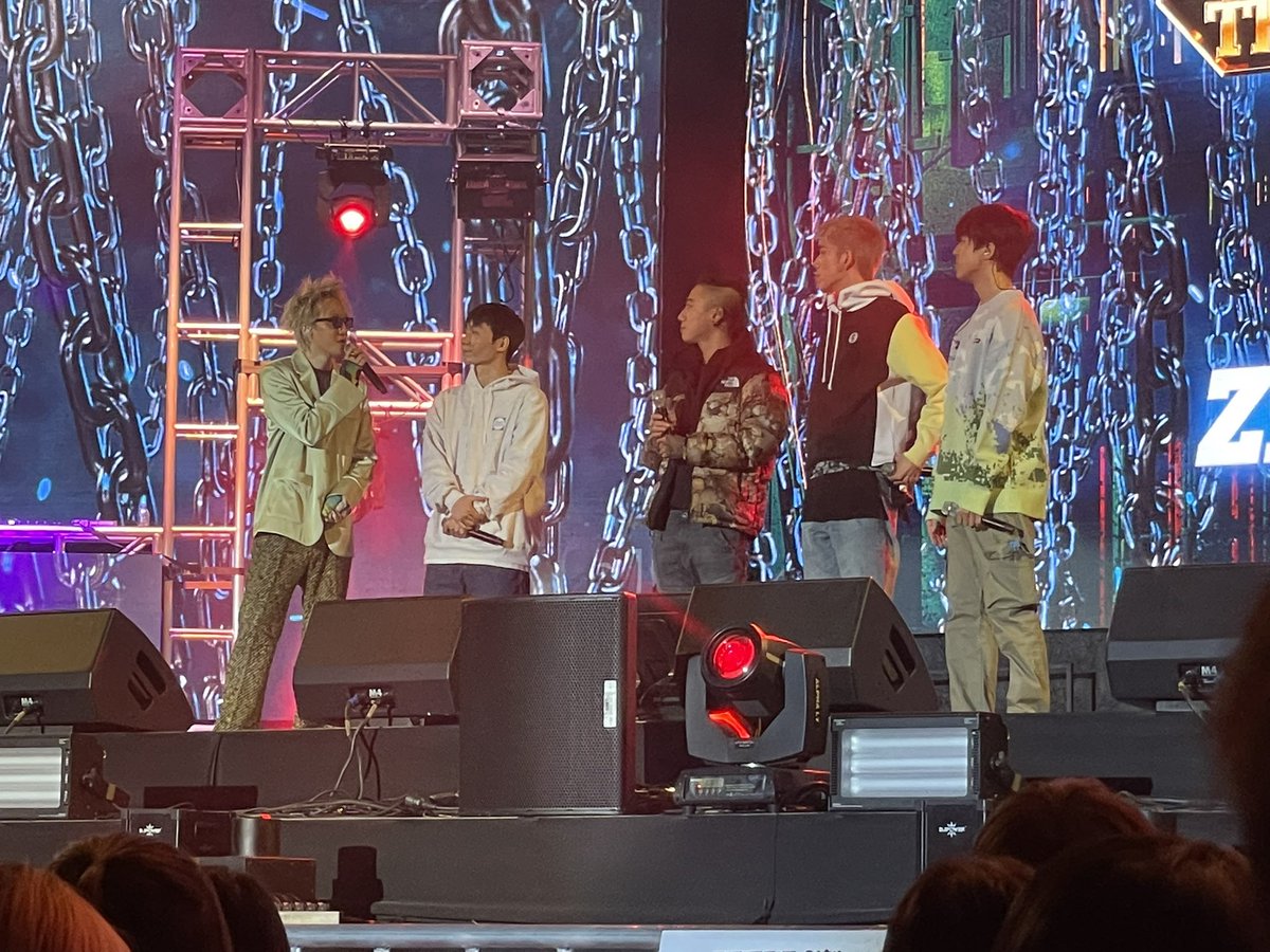 tjdgml0625's tweet photo. 옹기종기 티슬라팀 https://t.co/g3eymKYAna