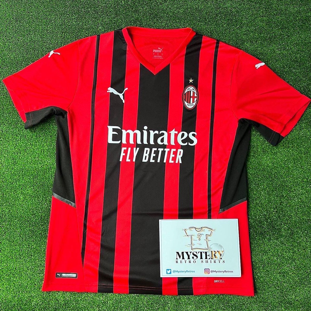 FTBLsection's tweet image. If Antonio scores anytime this afternoon v Burnley we’ll giveaway a MysteryRetroShirts.co.uk 🎁

Retweet &amp;amp; follow us to enter!📲