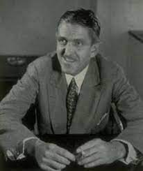 merlinpapin3's tweet photo. Dans le cadre de mes #ToplégendeCinéma , je vous propose cette semaine les scénaristes #NunnalyJohnson et #SidneyHoward et la semaine prochaine les acteurs #VanJohnson et #GeorgeCScott
@Jouxplane83 @FredOL69007 @tbarnaud https://t.co/euPAATJGFT