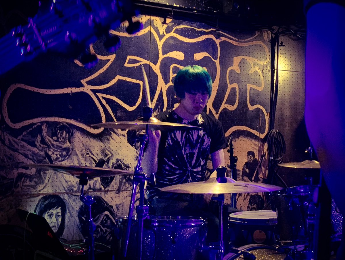 yu_mizuki810's tweet photo. はじまりから終わりまで
すべてが楽しい、だなんて
なんて幸せで
なんてありがたいことなのだろう
Live! Laugh! Love!
そんなLIVEで
そんな、一日💛💛💛
#waitforsunlight #live #poppunk
#loveandpeace #punklock https://t.co/O8ii52mvon