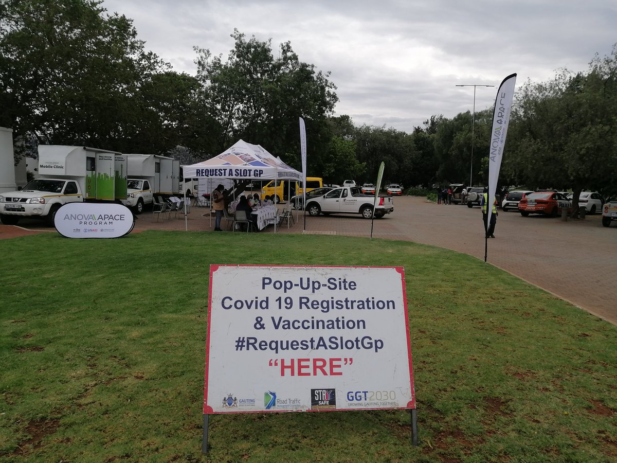 JacobMamaboloSA's tweet photo. Today we are at Grasmere N1 @Engen_SA Garage for #RequestASlotGP and #VaccinateGP. If you are around the area, bring your ID, Passport or any form of Identification to get your jab or book your driver's license renewal slot #VaccinesSaveLives #IChooseVaccination https://t.co/TbwrK2eHAw
