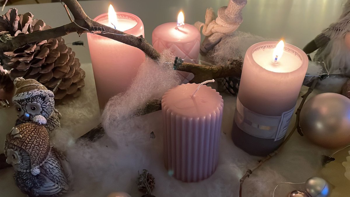 Ueffcken's tweet photo. Wünschen Euch einen schönen dritten Advent…❄️❄️❄️🎄🎅
Benjamin&Uwe und Mops Molle #advent #weihnachten #uwegörkegott #schwerte #mopsmolle #benjamingott #gayliebe #bearen https://t.co/syBueKoLLD
