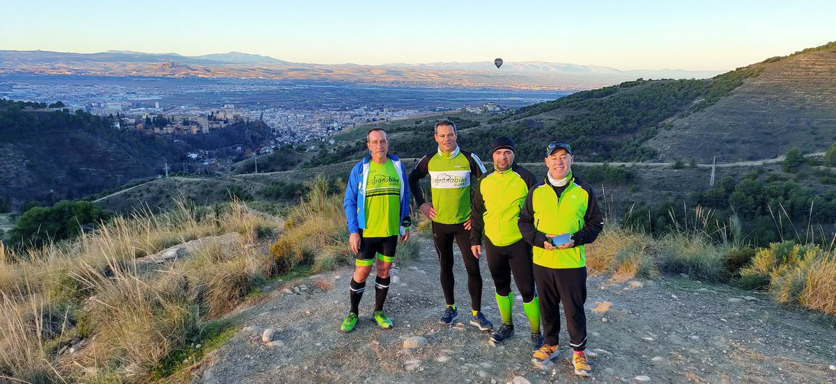 granabike's tweet photo. Pues nuestros #RunnersGRBK ya han hecho los deberes...y menudas fotos nos mandan... 💚 https://t.co/txv7MTv0kI