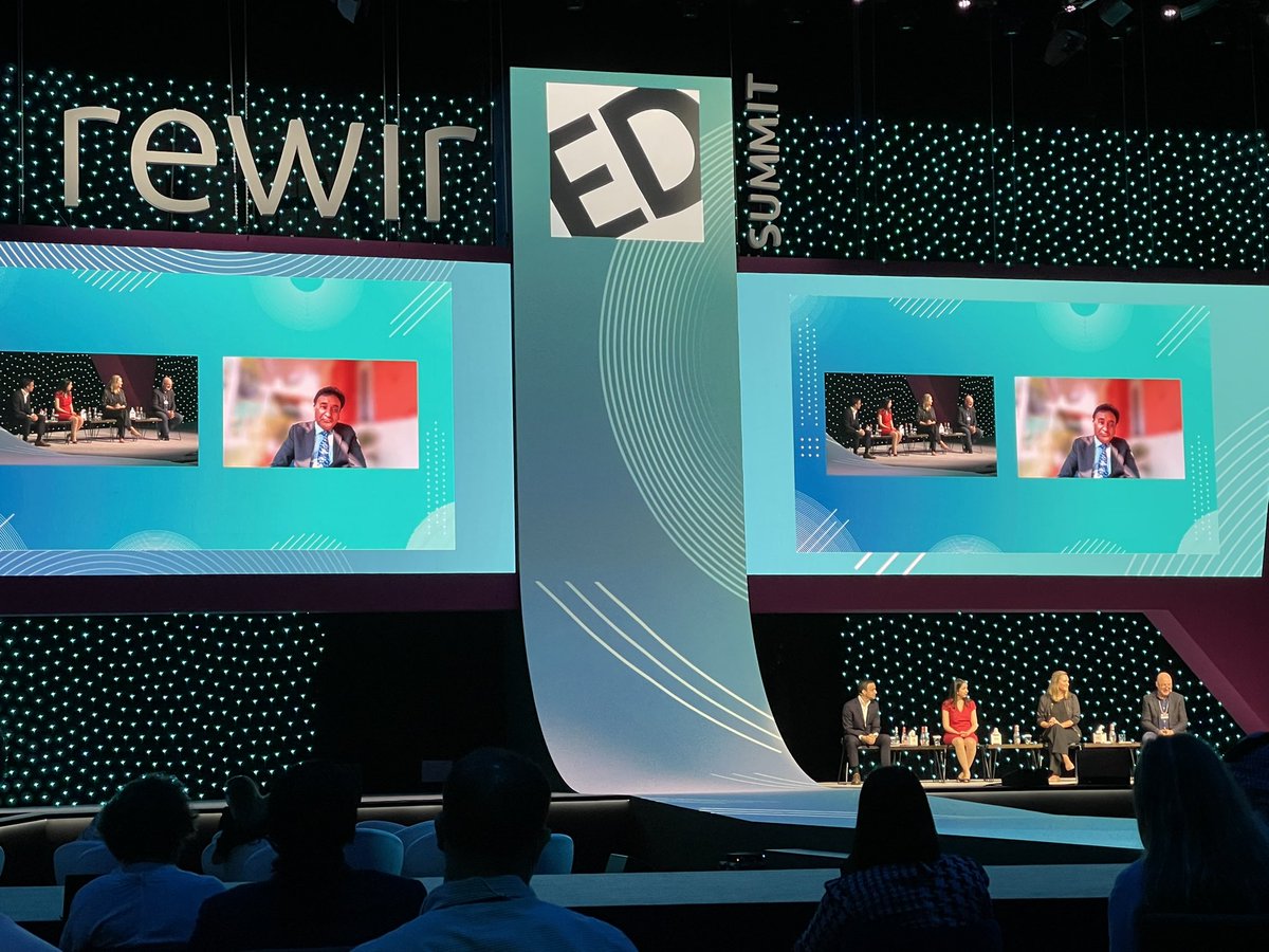 MariaNovkovic's tweet photo. .@katebehncken on ways to create change for #youngpeople ‘If you want to go wide, go w Gov’t. If you want to go deep, go w CSOs. If you want to go fast, go w private sector. If you want to go far, go together.’ #RewirEdSummit https://t.co/imPdYSCUpl