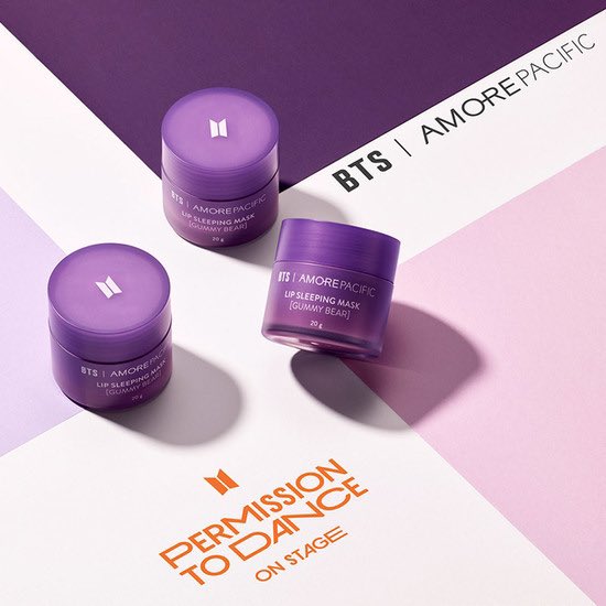 ayyxch's tweet photo. Preorder🛒
BTS x AMOR PACIFIC 💜

➰ 770    No gift 💜

➰ 1290  Gift set🎁

🛒flash express ✨  50฿

#ตลาดนัดบังทัน #ตลาดรถไฟบังทัน #ตลาดรถไฟฟ้าบังทัน #bts    #btsxamorepacific https://t.co/AVYQ2auzBU