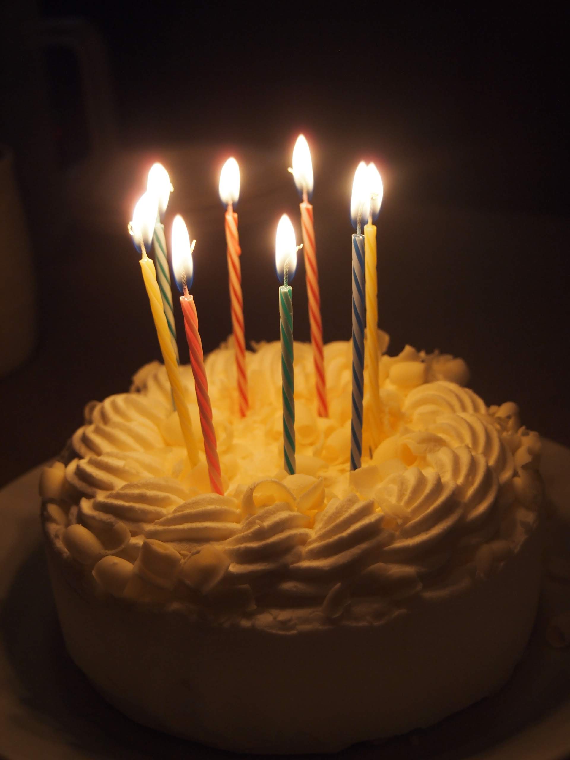 マイクよこせ早く V Twitter カラオケ館 の誕生日特典のチョコレートパフェ 旧店舗 シダックス の頃はホールケーキ シャンメリー 記念写真のサービスがありました 大盤振る舞いでしたね T Co 7uojcyrrki Twitter