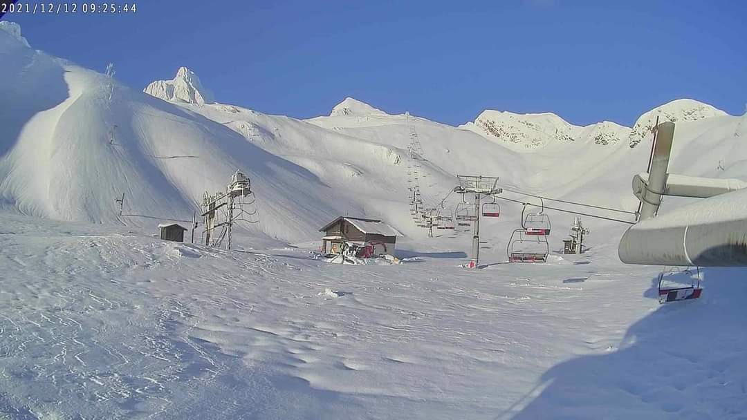 Te los vas a perder ?? Día espectacular <a href="/Astunesqui/">Astún</a>
@InfoCandanchu #100k