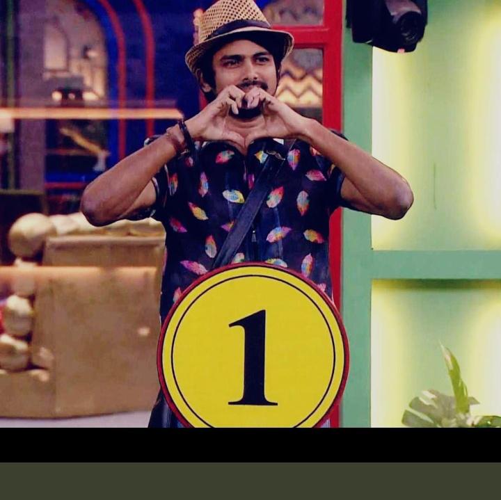 CSKFanDolly's tweet photo. Topper bhai #TitleHunterVJSunny https://t.co/6wCfEOZrgR