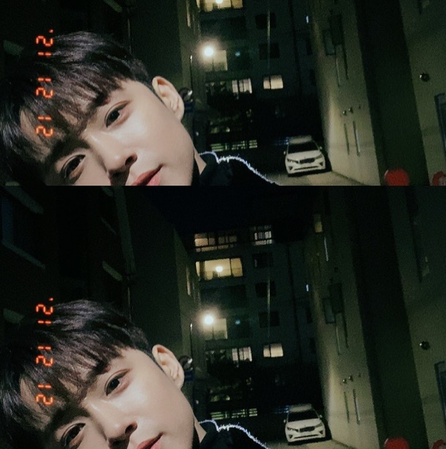 FTIslandFR_IG's tweet photo. [JAEJINSTAGRAM] 12.12.21 

@.saico0111 #VousM'avezDitQue#JeSuisBeau#C'estGentil😘
Hajoon : @.saico0111 Tu es beau 🙌
Honggi : @.saico0111 Qui ?
Jaejin : @skullhong12 Ké (x3)

| https://t.co/LiYhXJDsf0 https://t.co/0yvxcALqxg