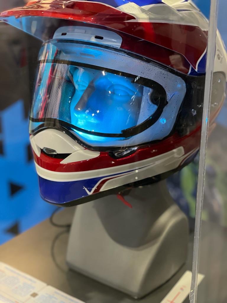 Diamondcoatings's tweet photo. Did you know we still have £20 OFF the price of our innovative heated visor insert? Till the end of the show today! 

Come see it - get a demo - get the deal! 

@motorcyclelive 

#VISIN #HeatedVisors #MotocycleLive #DeFog https://t.co/jZIaAnOaQL